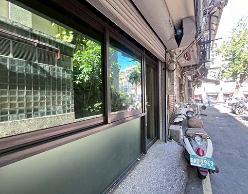 鄰近東門市場.市政府.東門圓環可做工作室店面一二樓 - Image 12