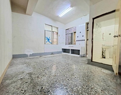 大里一期大地坪靜巷透天 - Image 12