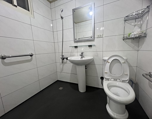 社宅/免費申請租屋補助/門口可停車/近萬坪公園 - Image 7