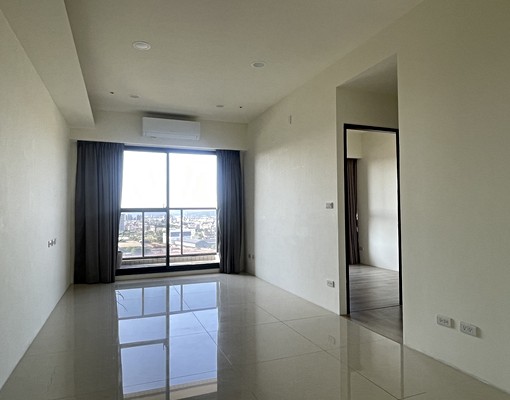 距竹東車站5分,30秒上68快速道路,全新出租臻研臻邸視野戶 - Image 2