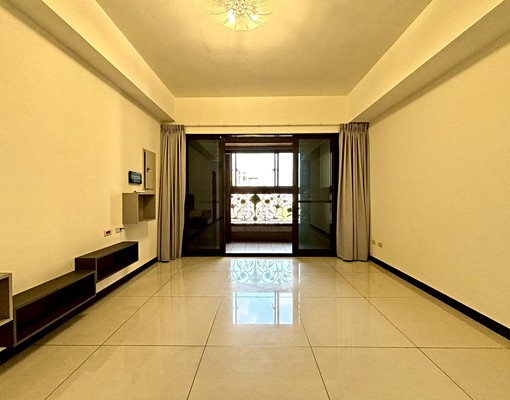 青埔一品院兩房車雙衛浴 - Image 1