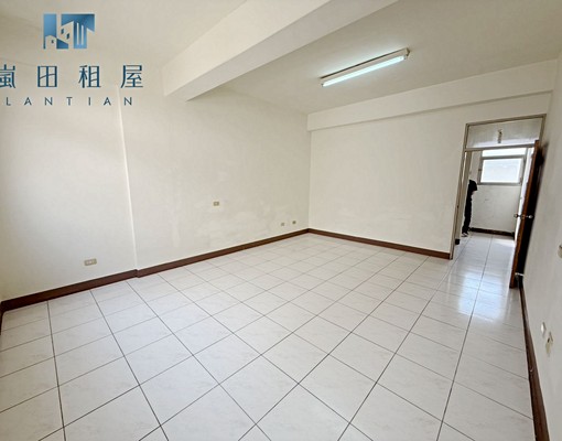 陳亮亮😎近沙鹿車站稀有三層大坪透天！鬧中取靜門口停車 - Image 3