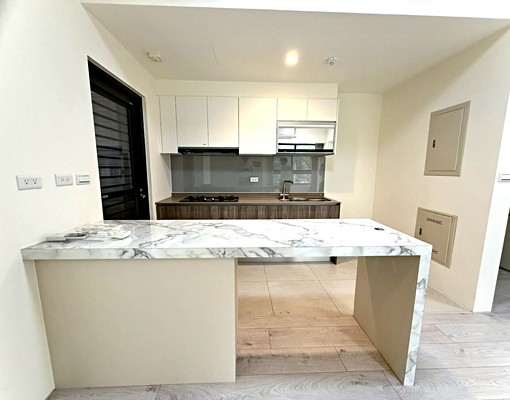 全新裝潢【林維洄東海】精裝兩房平車 - Image 1