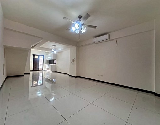 包租婆依依❤️可補助/可合租/門前停車 - Image 2