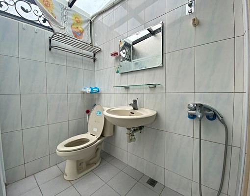 (租)東區寵物大套房+陽台 - Image 2