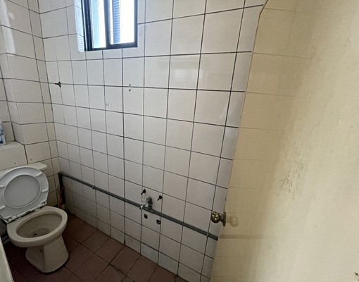 新生街頂加2房 - Image 8