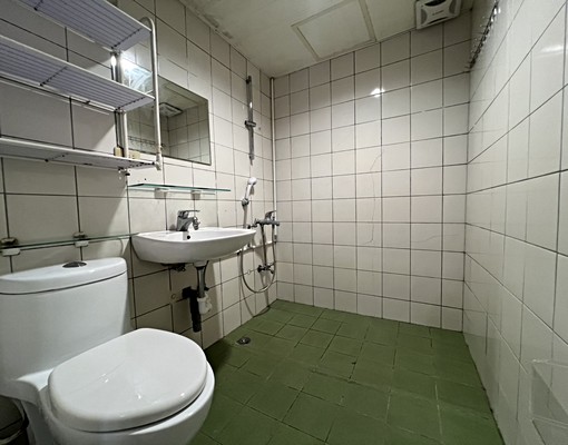 東區精華地段住辦 - Image 8