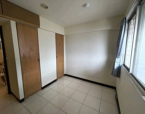 超大便宜大三房加車位出租可申請租屋補助 - Image 9