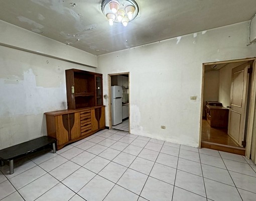 嘉晟社宅龜山幸美九街3房13000元 - Image 3