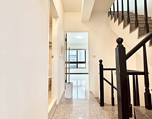 國豐學墅🌳四房車庫透天🌳可直接入住 - Image 12