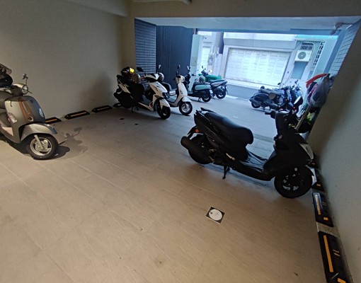 最後1間免仲介費可租補北區優質近全新套房 - Image 5