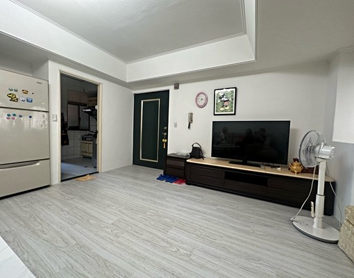 中平商圈中山國小溫馨三房 - Image 1