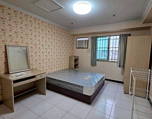 可租補+免仲介費+三房兩廳兩衛+車位+全新變頻冷氣全新沙發 - Image 3