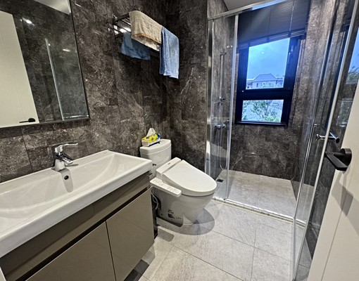 百萬裝潢/精美系統櫃/高質感美屋/直接可入住 - Image 12