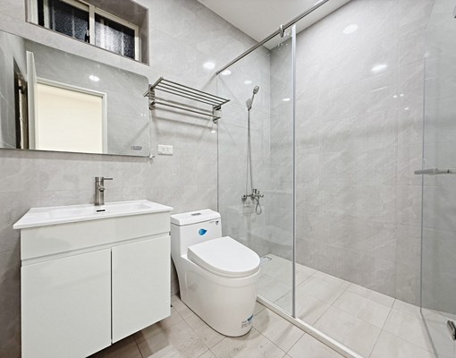 ⭐️三重區中正北路🚇近菜寮捷運站🏠雙陽台兩房⭐️ - Image 11