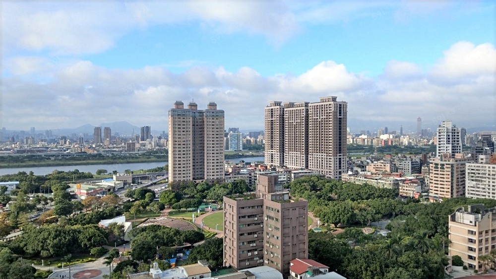 客廳及主臥室的景觀