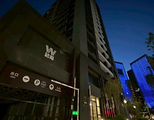 嘉禾社宅/免仲可租補/領航南路W站前精緻大套房 - Image 9