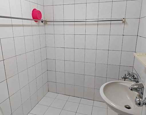 景安捷運三房可分租 - Image 3