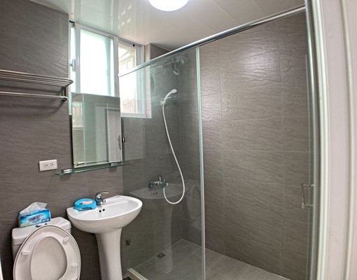 台麗街方正三房邊間美寓 - Image 13