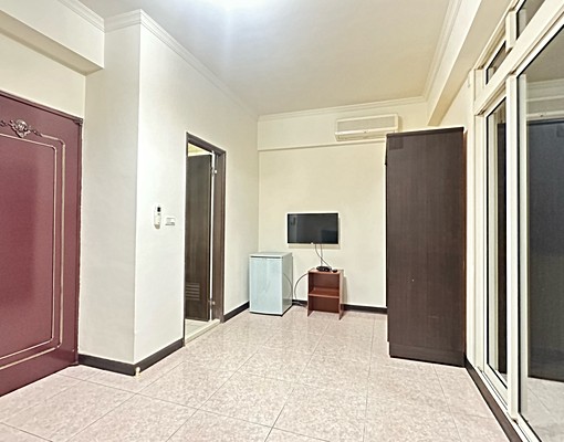 近市區機能佳/獨立陽台、洗衣機 - Image 2