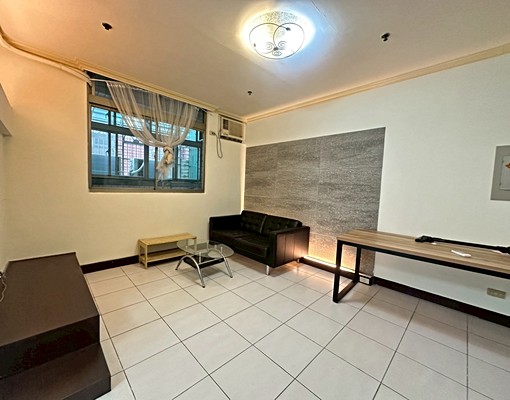 武陵高中兩房~適小家庭 - Image 1