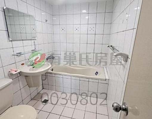 書香大第-三房+平車-店家林立機能最成熟的地段 - Image 10