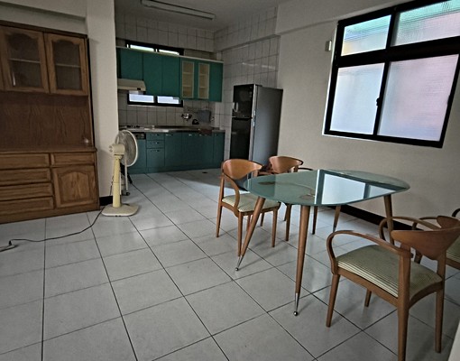 近興湳夜市電梯華廈兩房一廳一衛 - Image 3