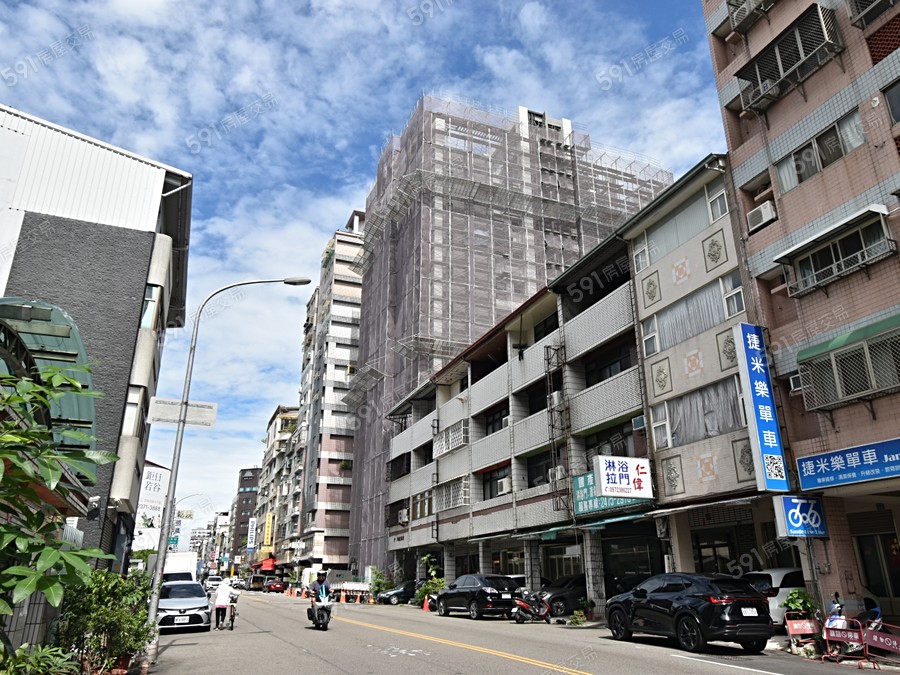 鉅日若谷實景圖