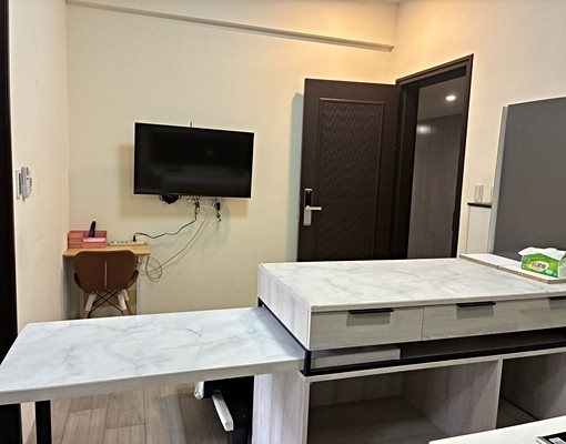 親家福星道B棟2房+車位出租 - Image 1