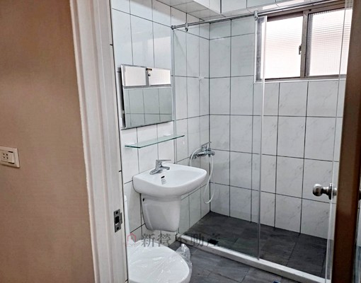 新營《熱鬧商圈電梯三房》 - 591租屋網 - Image 8