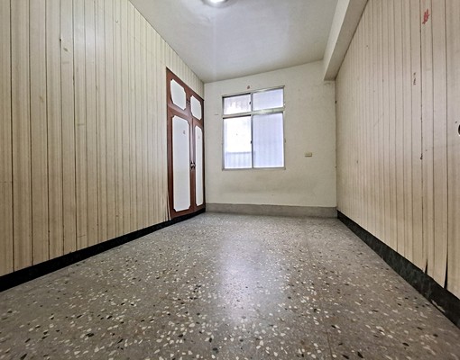 大里一期大地坪靜巷透天出租 - Image 7