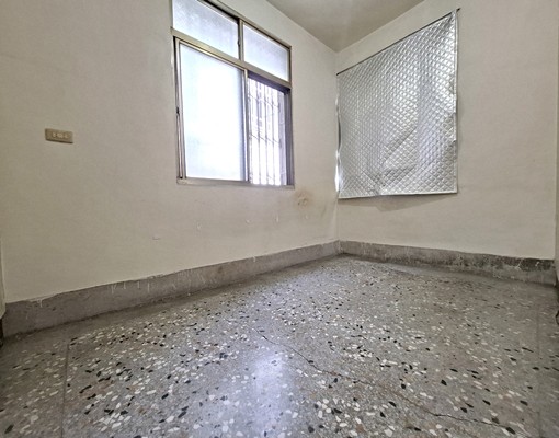 大里一期大地坪靜巷透天出租 - Image 11