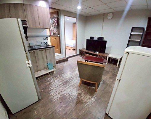 捷運大坪林站、有電梯、採光佳、垃圾代收、機能好、可貓、可租補 - Image 2