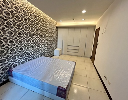 中港首璽朝南採光大一房機上車位可租補 - Image 4