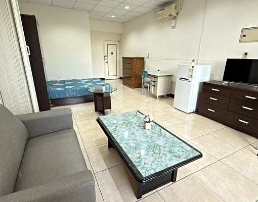 空間超級大有陽台★近lalaport可租補 - Image 1