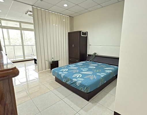 空間超級大有陽台★近lalaport可租補 - Image 4