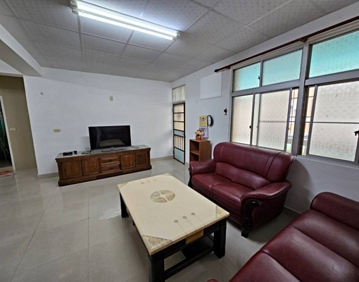 🦄南大校區/2樓公寓三房採光通風佳~可租補 - Image 1