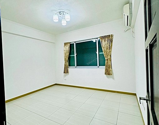 📢可租補！安南區整棟車庫透天出租｜5房大空間$33,000 - Image 9