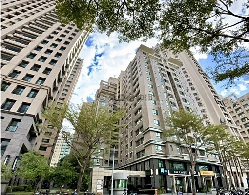 農十六摩登國城3房車位(可租補) - Image 2