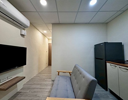 有陽台1+1電梯套房/可租補報稅養貓 - Image 11