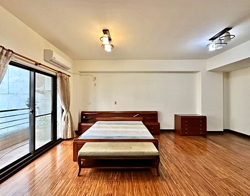 🌿東區｜近崇學國小｜大面寬可停三車｜電梯透天 - Image 5