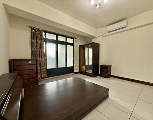 可租補.可入戶籍🍎高指名社區《南帝國》四房大生活空間 - Image 5