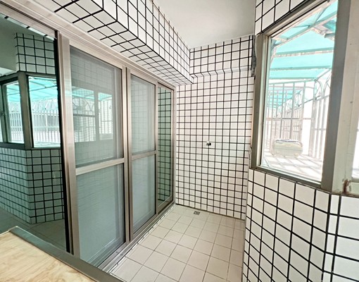 明誠/河堤商圈翻新三房二衛華廈出租 - Image 7