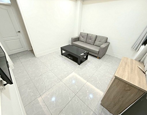 七期秒殺🔥新光遠百⭐️全新整棟透天💜可租補雙租補💜可寵 - Image 3