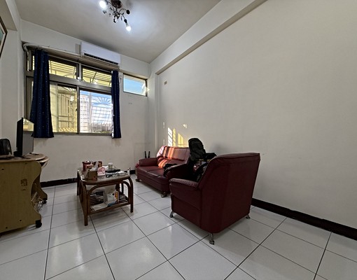 捷運頭前庄站旁2房,一層一戶單純正二房!加賴約看 - Image 4