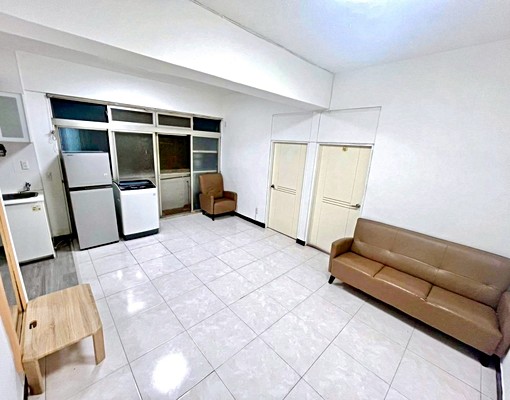 美術館旁⭐️超便宜三房全配💜可租補雙租補/可戶籍/台水電 - Image 1