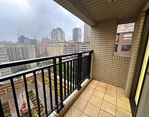 【力璞晴】近扶輪公園🌳前後陽台三房車|衛浴開窗通風好 - Image 12