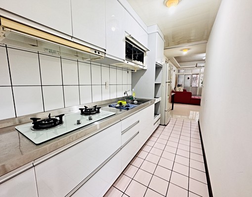 ⭐️新店中山路🏢整層住家🏠大三房大空間雙陽台立即入住⭐️ - Image 11