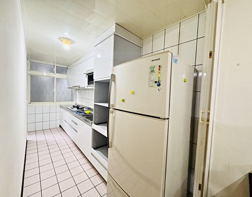 ⭐️新店中正路🏢3樓整層住家🏠3房雙陽台可立即入住⭐️ - Image 10