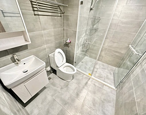 微笑米蘭花園🎉高檔社區可租補全配稀有雙衛浴高檔裝潢兩房平車 - Image 13